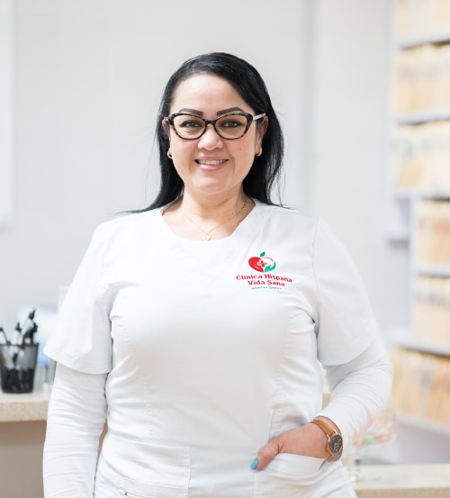 Trabajadora 1 de la Clínica Hispana